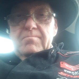 Meet your Posher, Dean